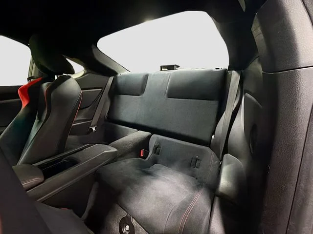 Used 2015  Scion NA image 18