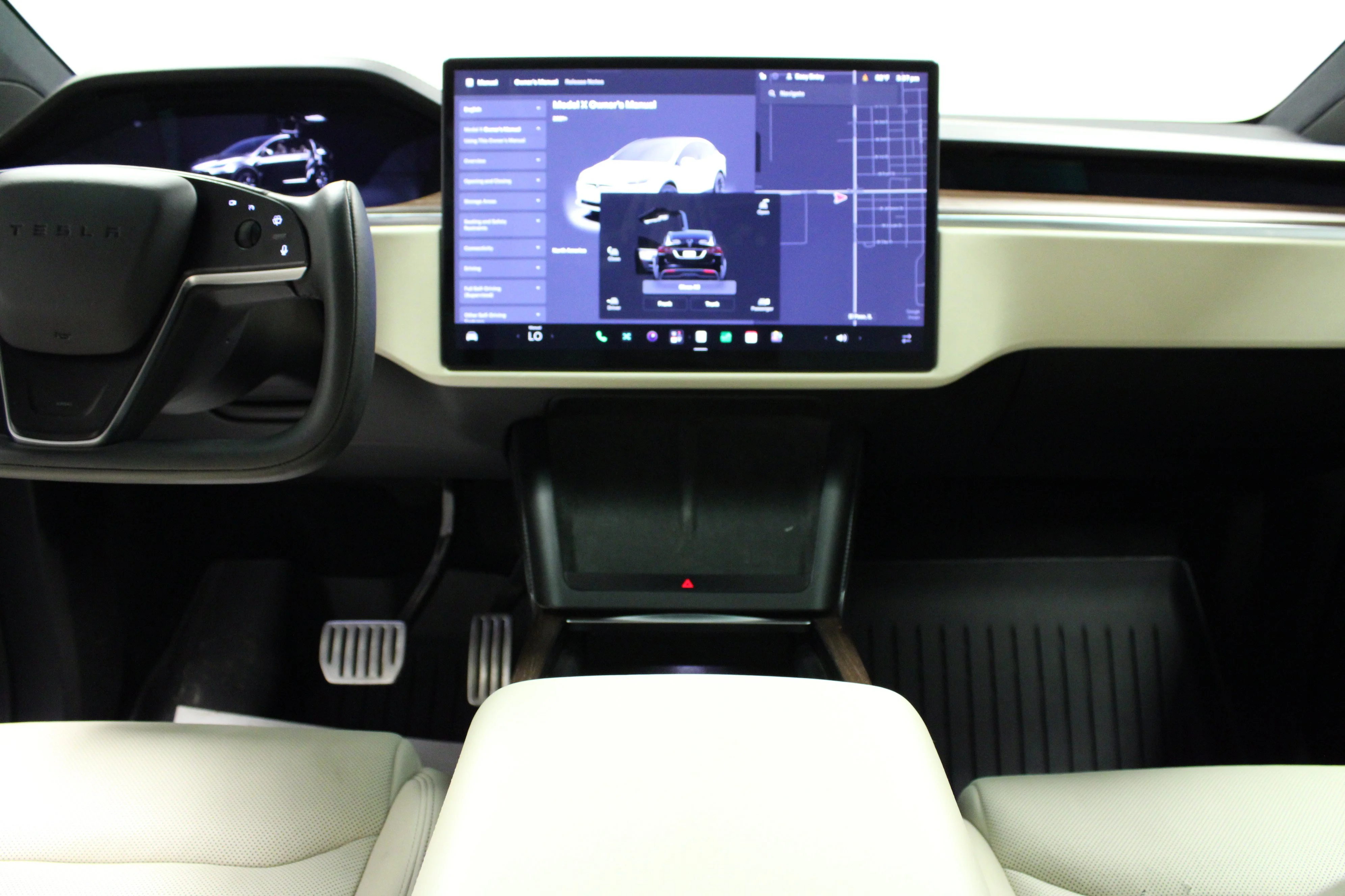 Used 2023 Solid Black Tesla Base image 21