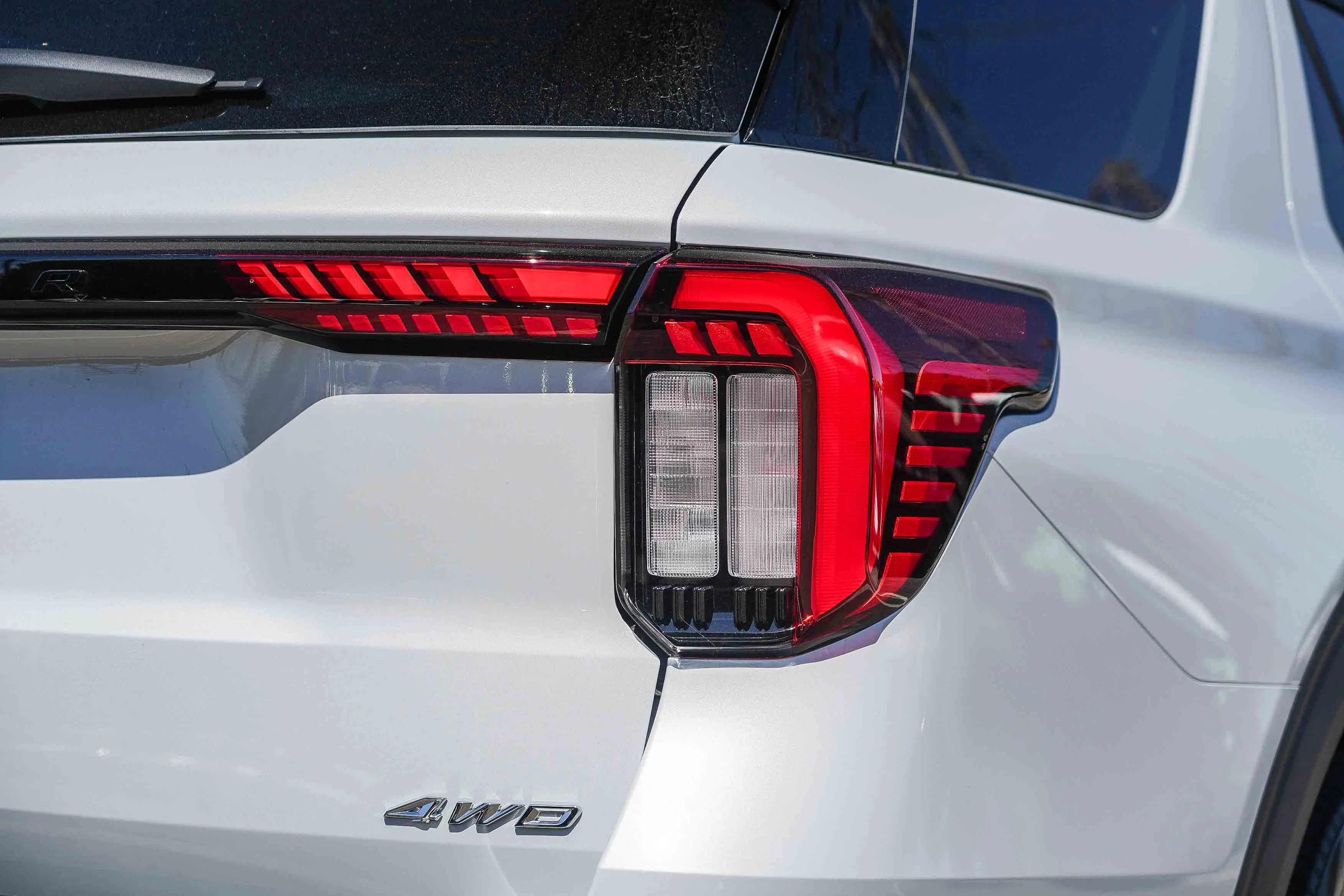 New 2026 Space White Metallic Ford Platinum™ image 9
