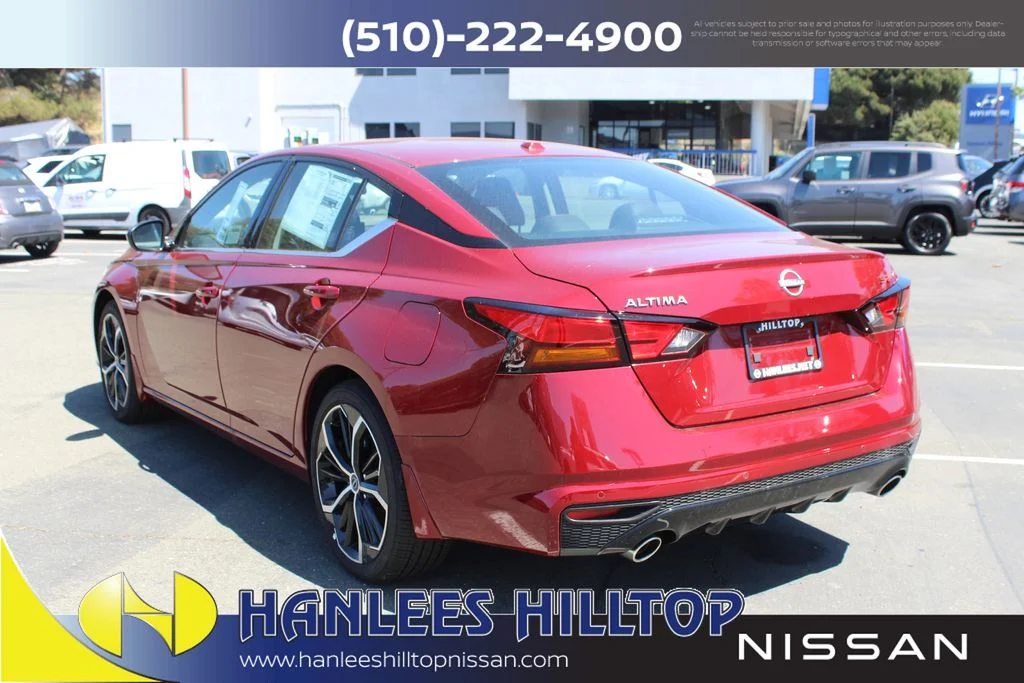 New 2025 Red Nissan 2.5 SR image 9