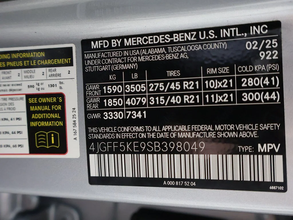 Used 2025 Silver Mercedes-Benz GLS 450 image 57