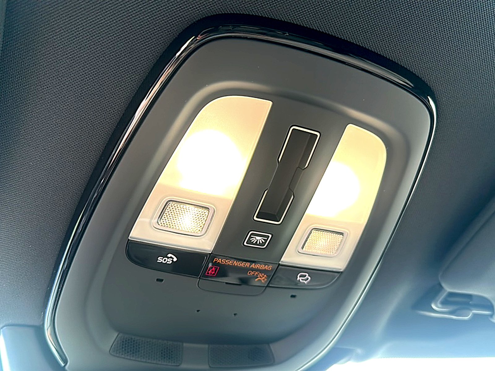 2026 Volvo XC90 Plus - Photo 27