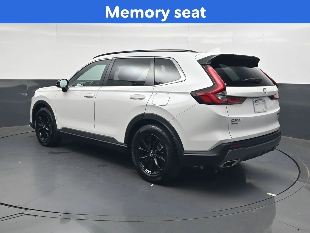 Certified Used 2025 Platinum White Pearl Honda Sport-L image 6