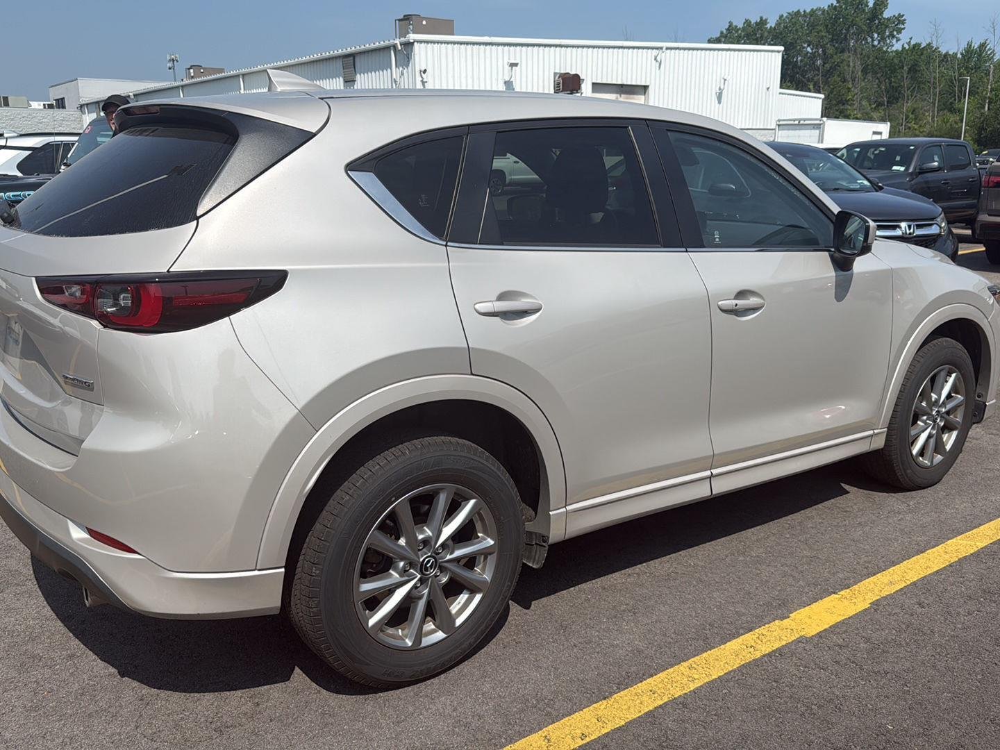 Used 2025 Platinum Quartz Metallic Mazda 2.5 S Preferred Package image 5