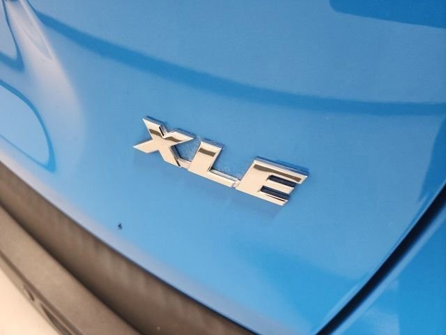 2021 Toyota RAV4 XLE Premium - Photo 13