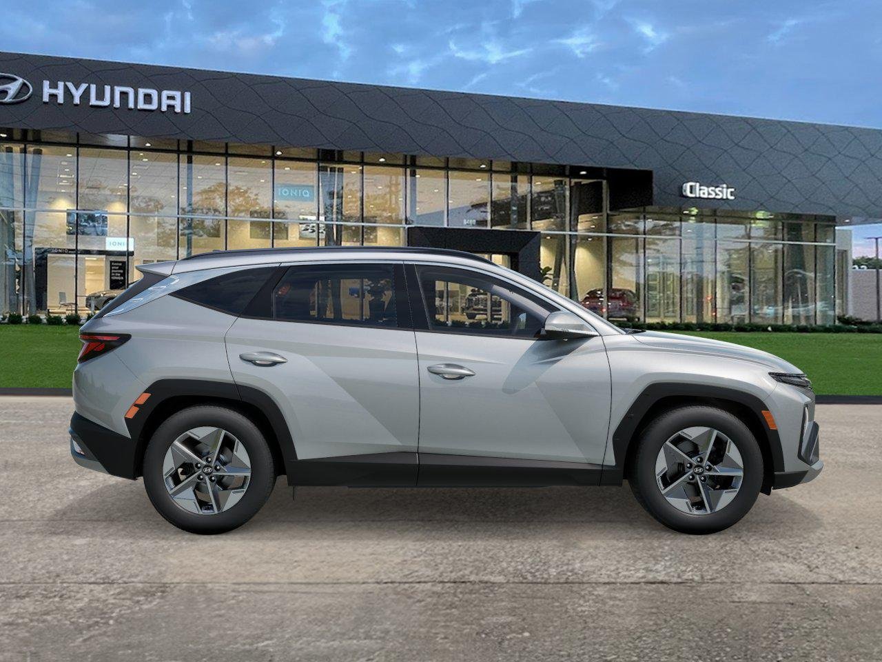 New 2026 Shimmering Silver Hyundai SEL image 7