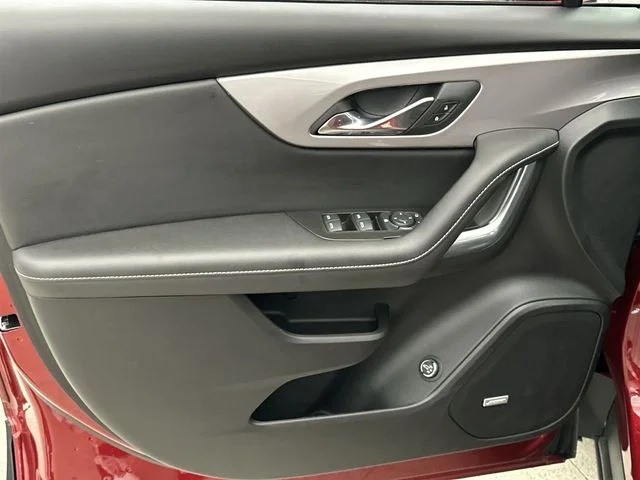 Used 2025 Red Chevrolet LT image 21