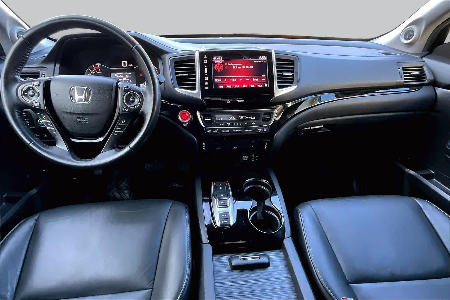 Used 2018 White Diamond Pearl Honda Touring image 16