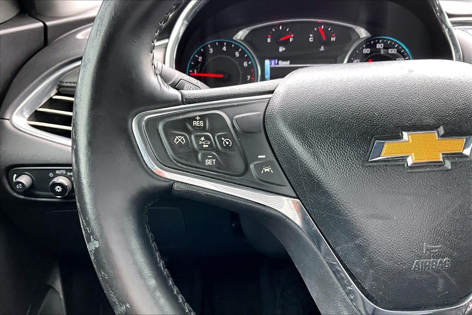 Used 2017 Silver Ice Metallic Chevrolet LT image 24