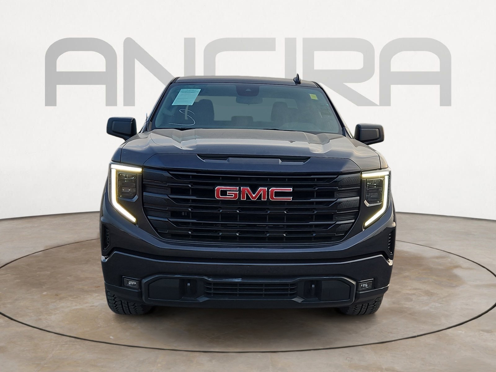Used 2024 Titanium Rush Metallic GMC Elevation image 4