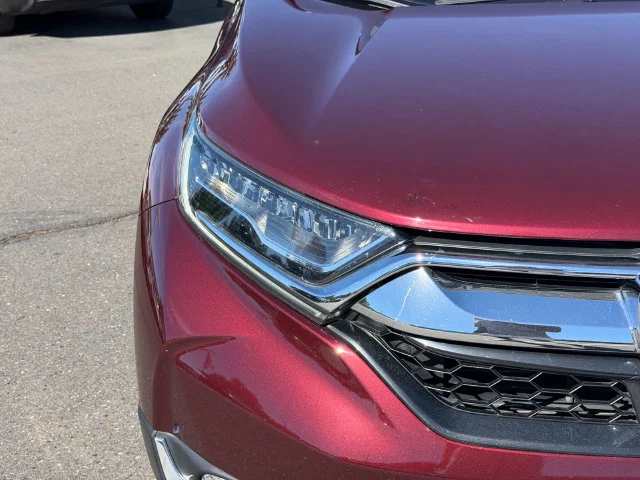Used 2019 Basque Red Pearl II Honda Touring image 5