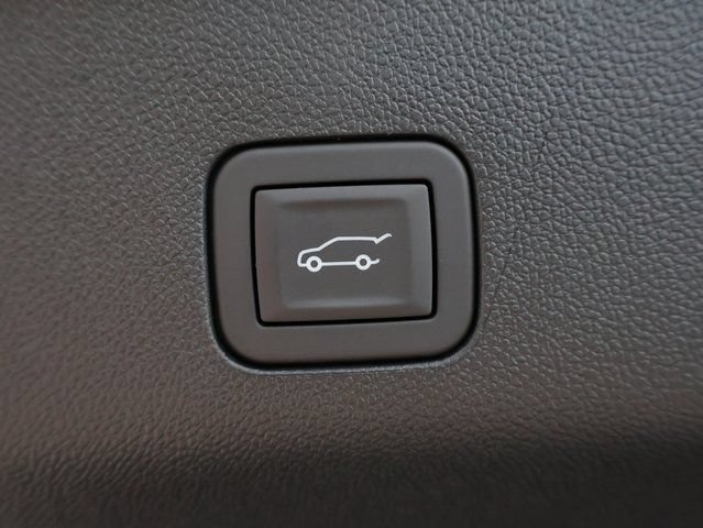 2026 GMC Yukon Elevation - Photo 18