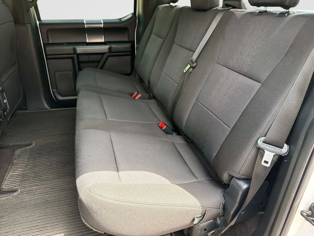 Used 2020 White Ford XLT image 14