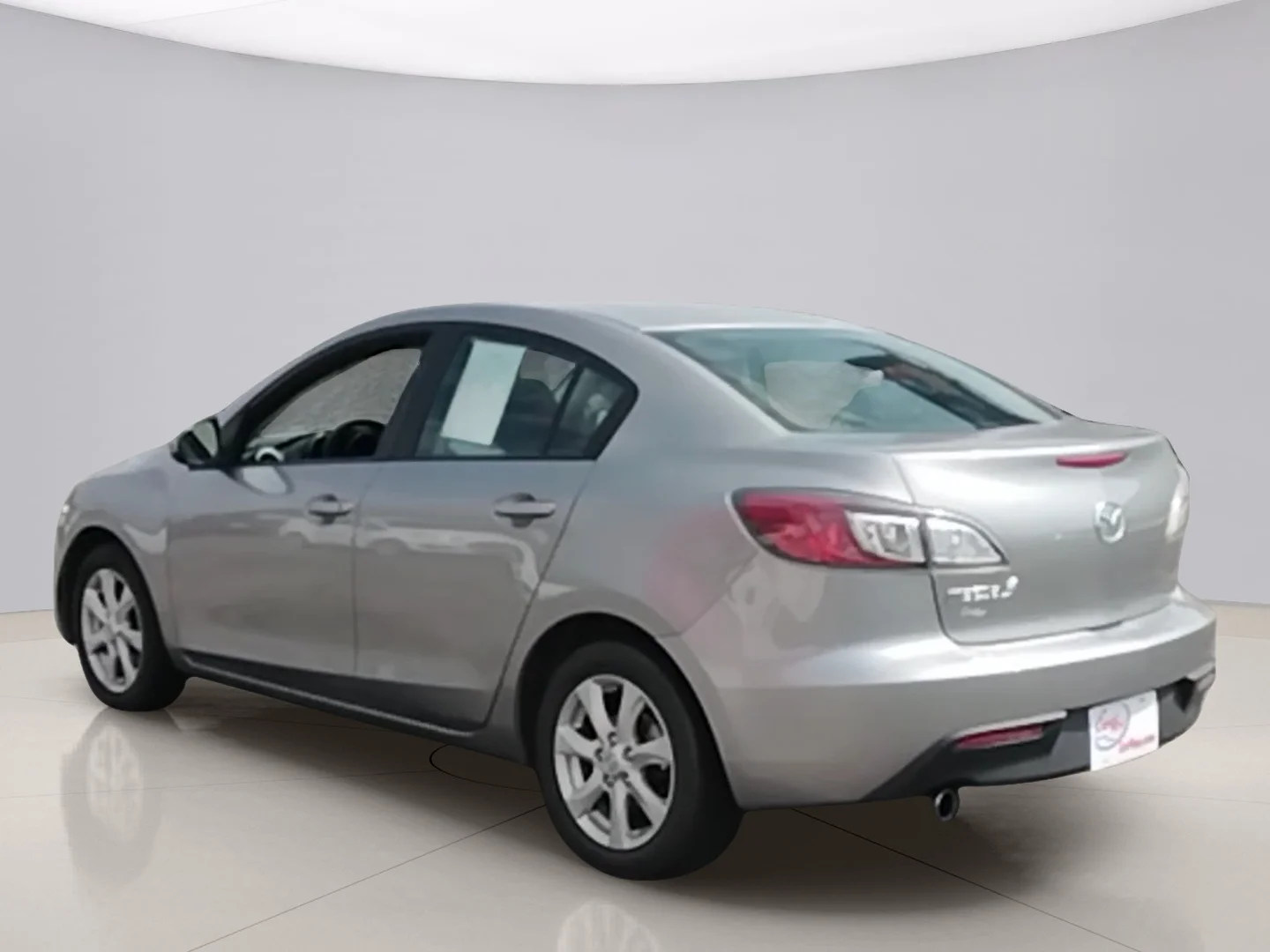 Used 2010 Silver Mazda I TOURING image 15