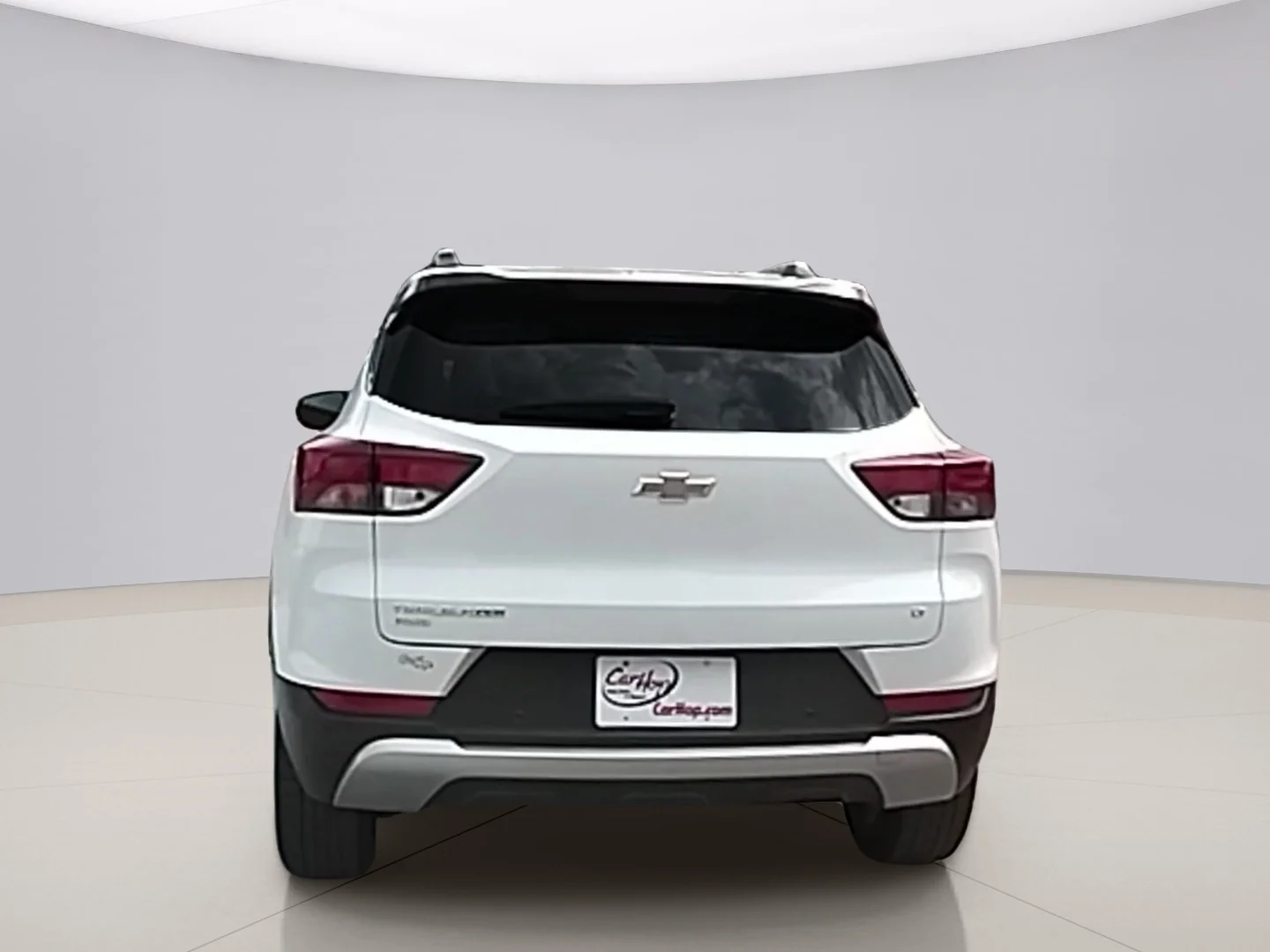 Used 2023 White Chevrolet LT image 4
