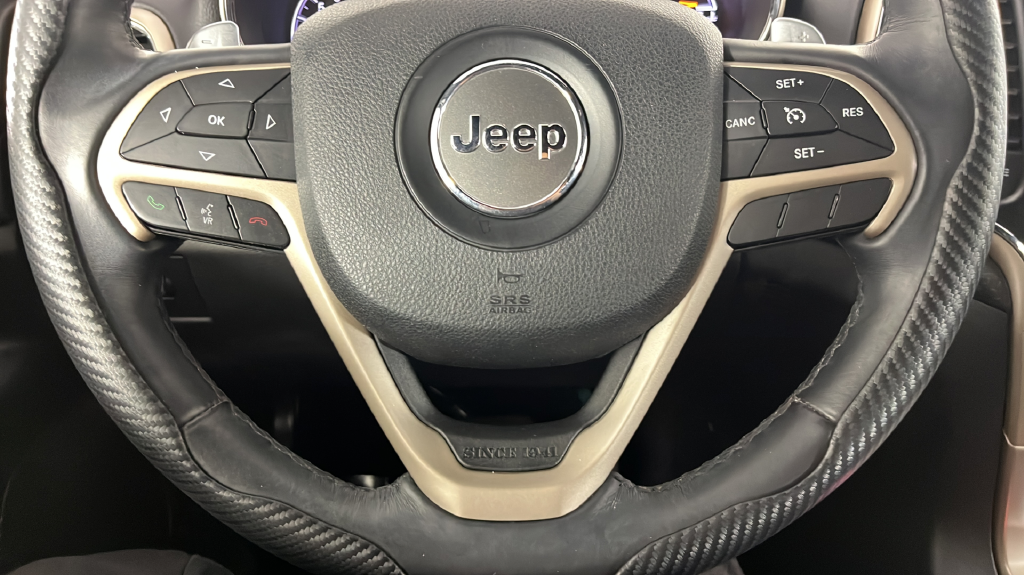2017 Jeep Grand Cherokee Laredo - Photo 25