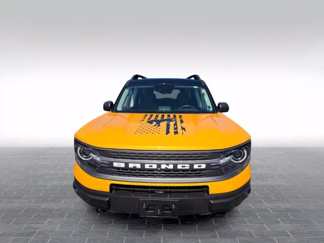 Used 2022 Orange Ford Badlands image 2