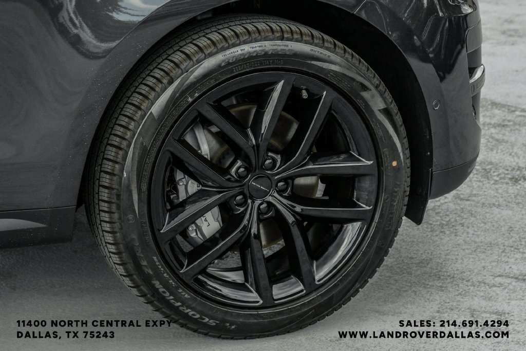 New 2026 Carpathian Gray Land Rover SE image 58
