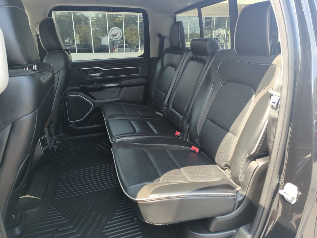 Used 2022 Black Ram Laramie image 27