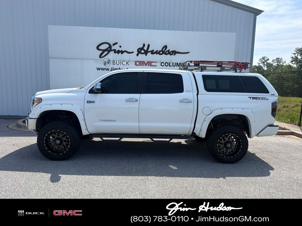 Used 2014 White Toyota  image 2