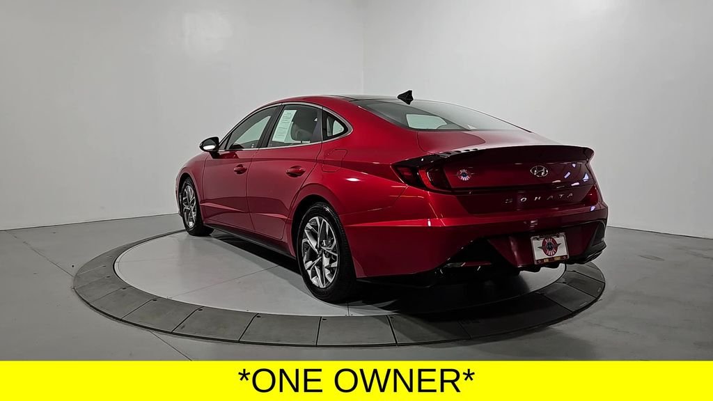 Used 2020 Red Hyundai SEL image 3