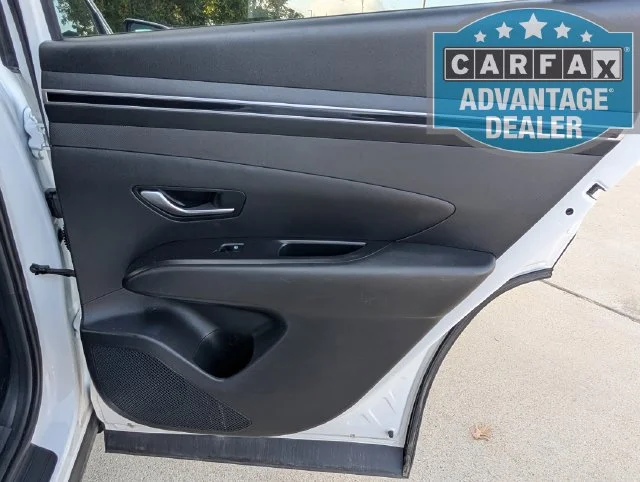 Used 2024 White Hyundai SEL image 33