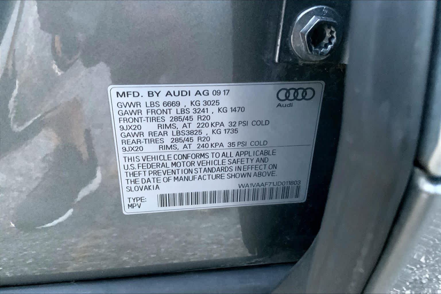 Used 2018  Audi Prestige image 31