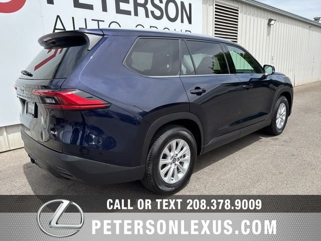 Used 2024  Toyota XLE image 4