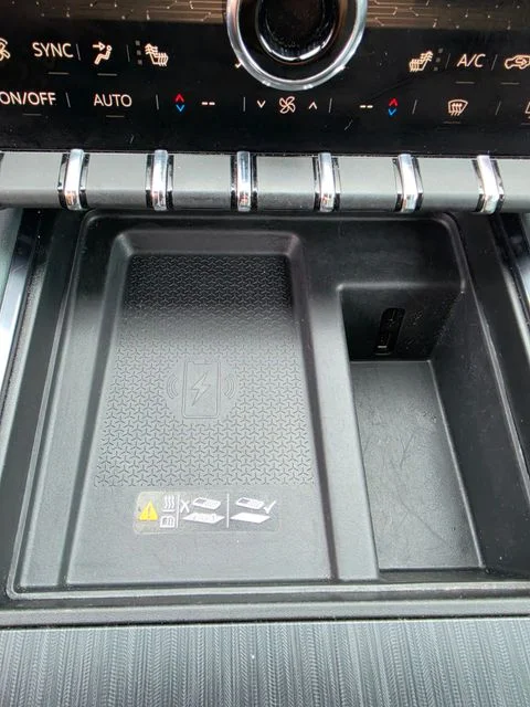 Used 2024 Brown GMC AT4 image 21
