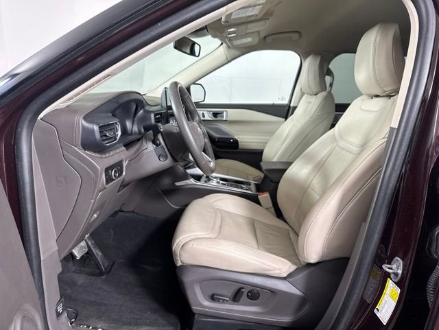 Used 2023 Red Ford Platinum image 14