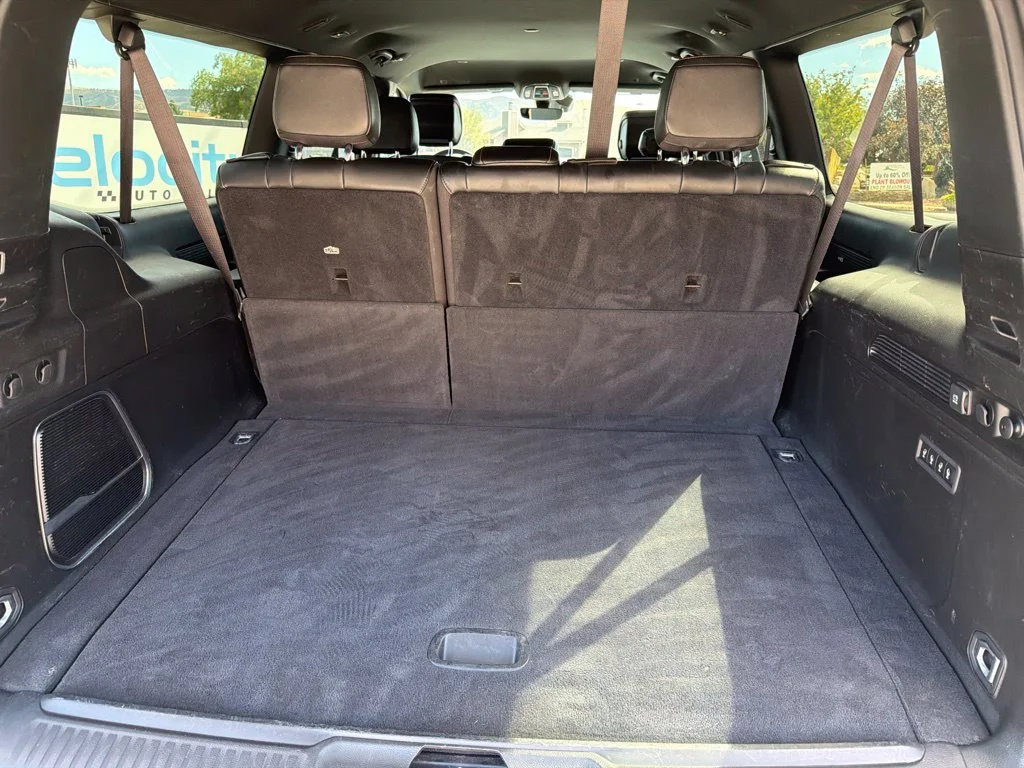 Used 2023 White Jeep Series II image 15