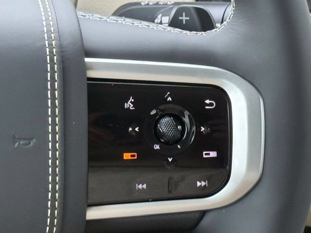 New 2026 Super Black Nissan Platinum image 39