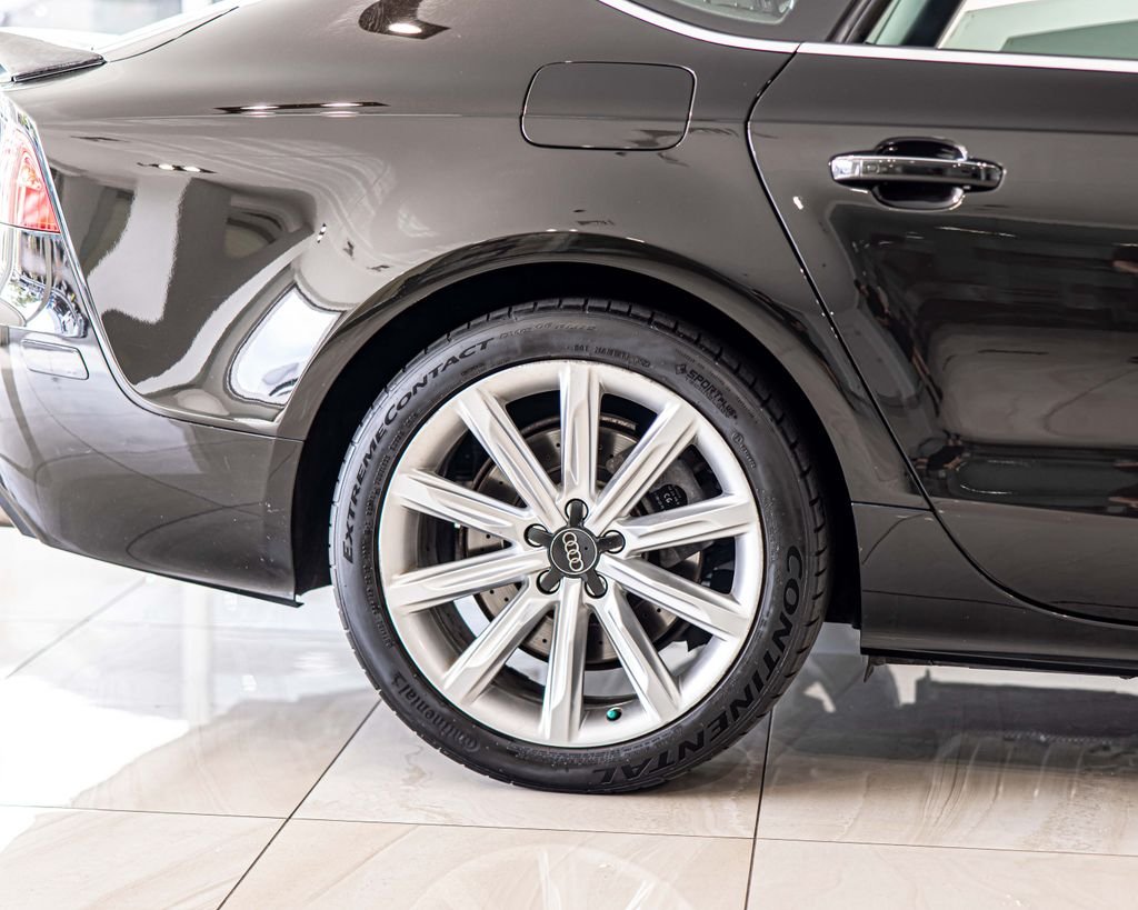 Used 2013 Black Audi 3.0T Premium image 11