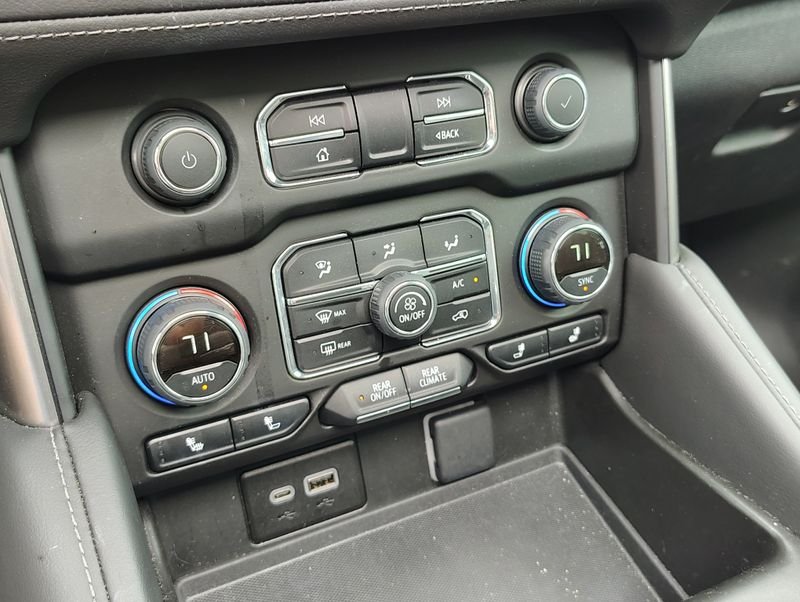 Used 2024 Black Chevrolet Z71 image 25