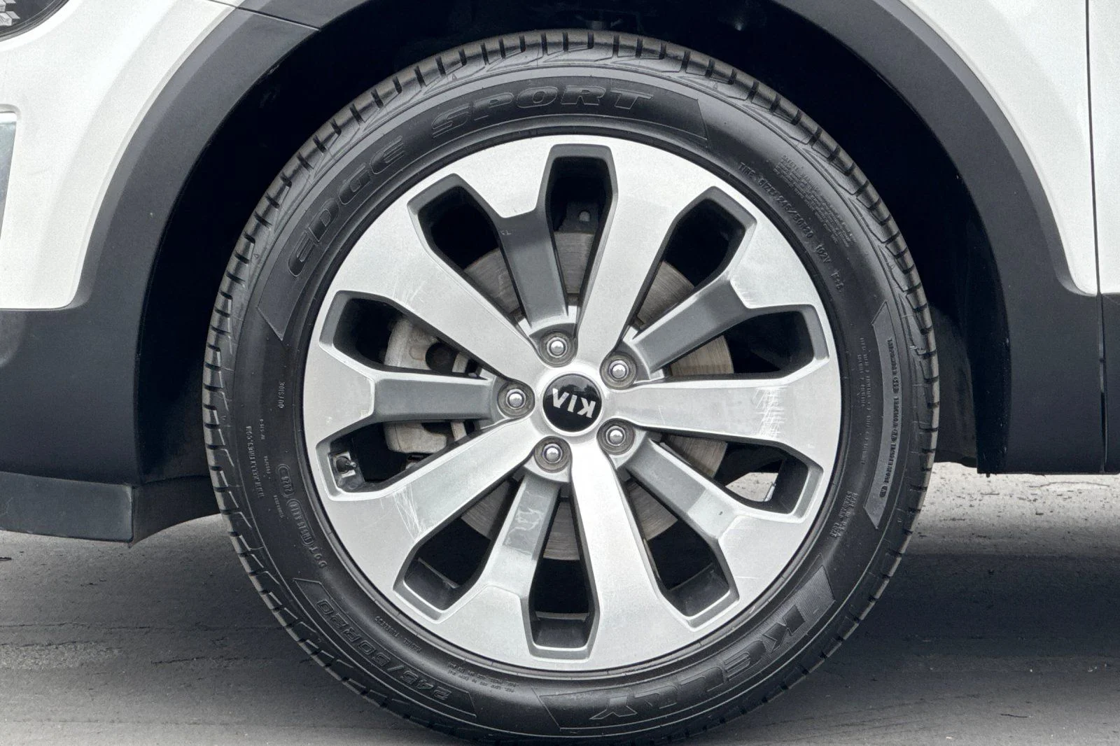 Certified Used 2021 Snow White Pearl Kia S image 35