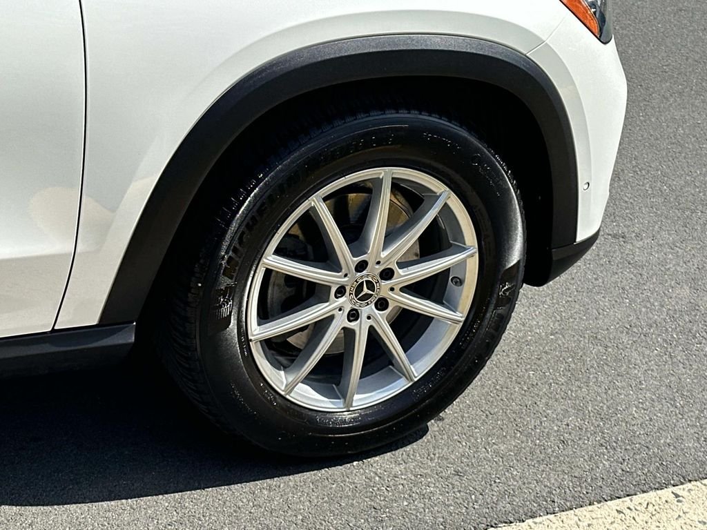 Certified Used 2025 Polar White Mercedes-Benz GLE 350 image 18