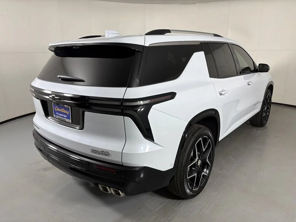2026 Chevrolet Traverse High Country - Photo 10