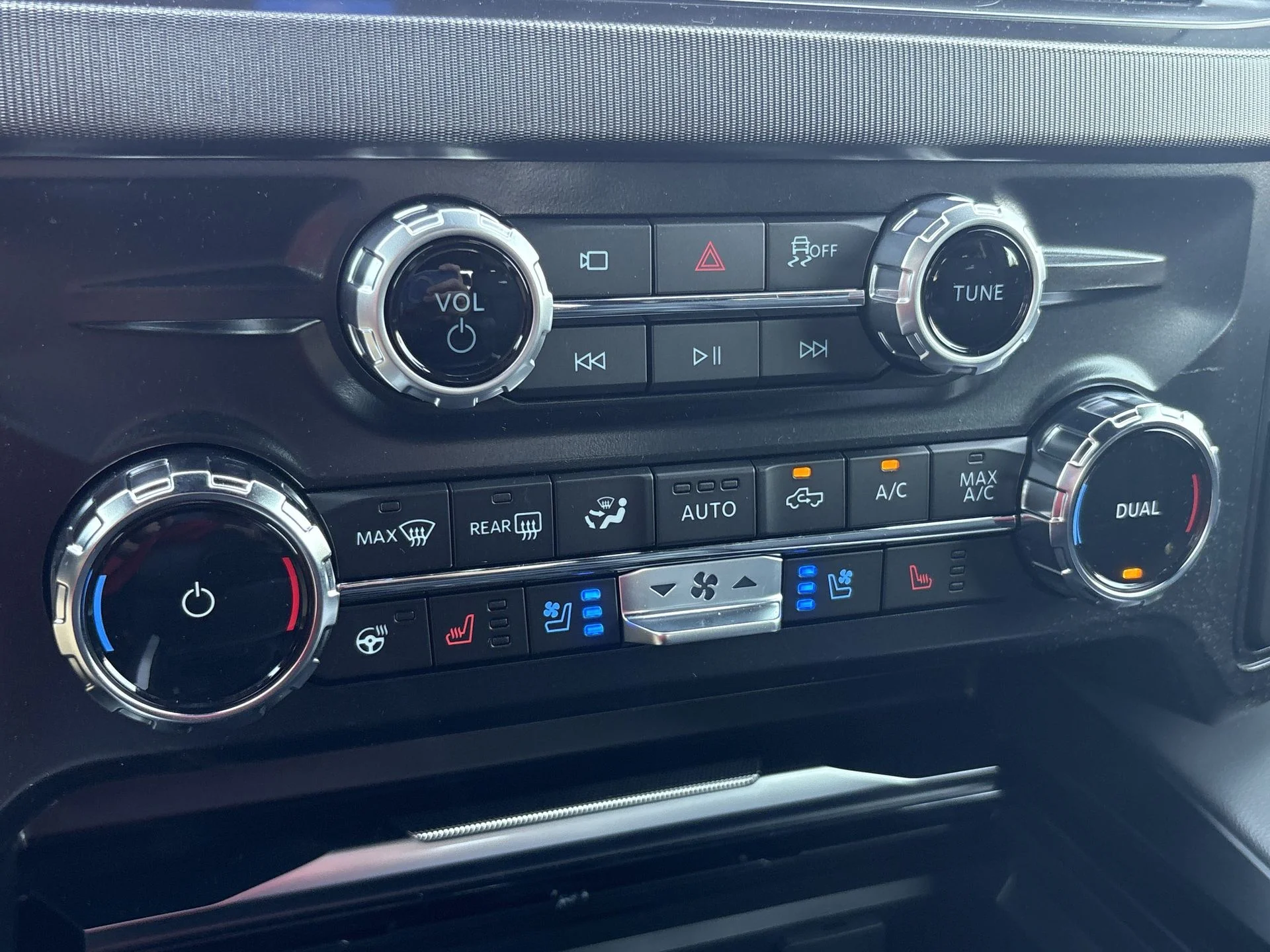 2026 Ford F-250 Super Duty Platinum - Photo 6