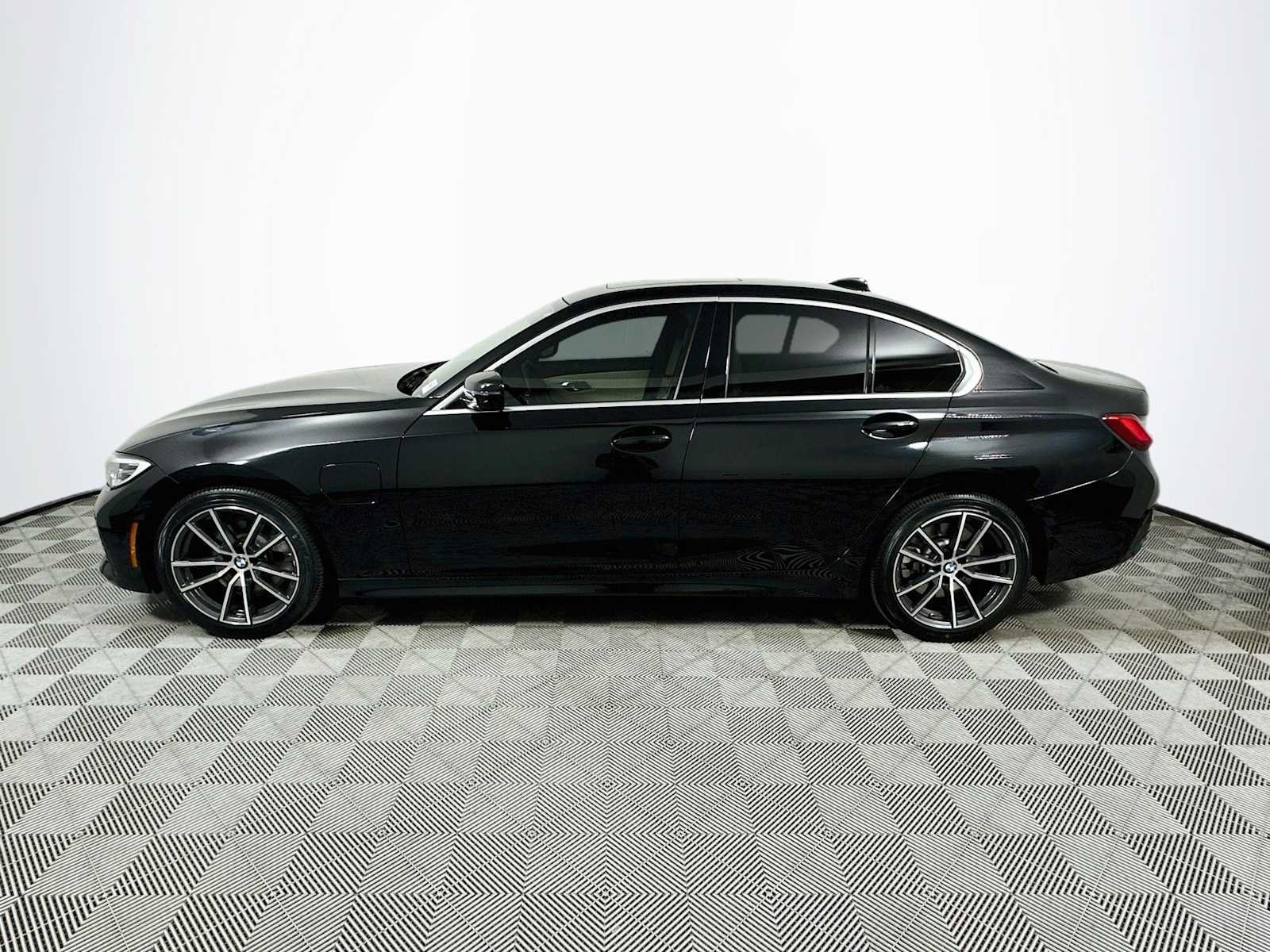 Used 2021 Black Sapphire Metallic BMW 330e image 4