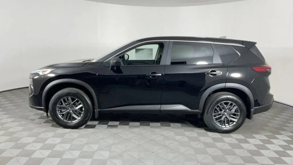 2025 Nissan Rogue S - Photo 7