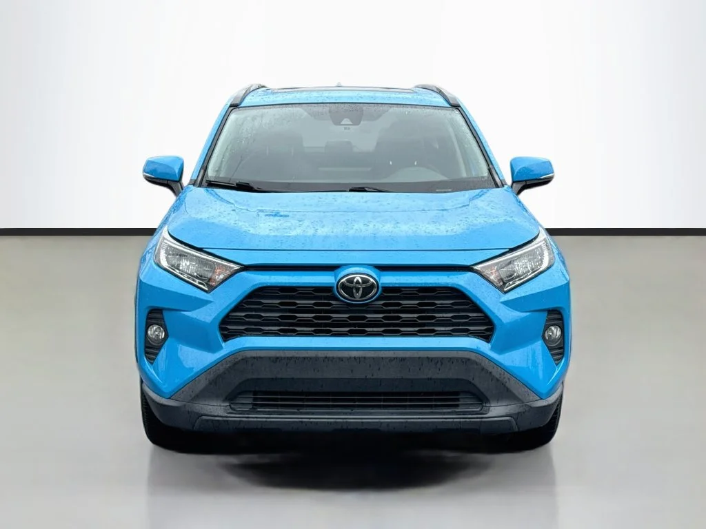 Used 2019 Toyota RAV4 XLE with VIN 2T3W1RFV3KW013046 for sale in Indian Trail, NC