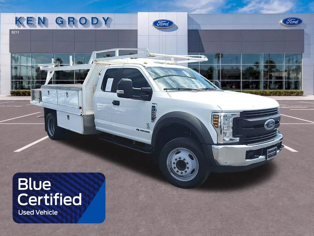 2019 Ford F-450 XL SuperCab 192-In DRW's photo