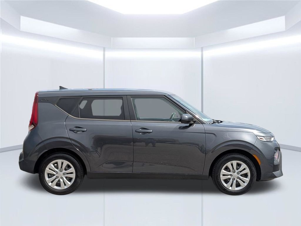 Used 2022 Gray Kia LX image 7