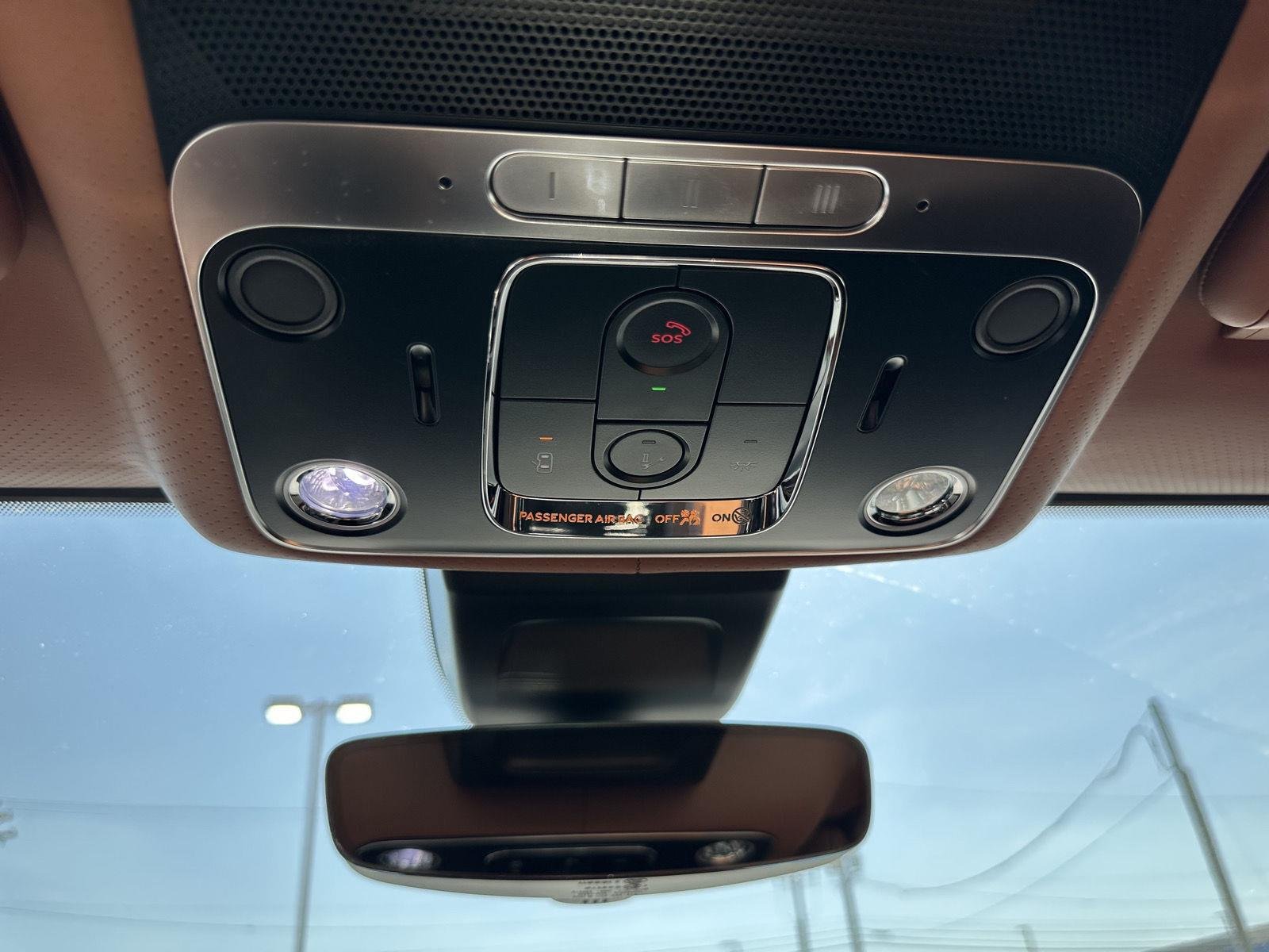Used 2020 Dark Sapphire BENTLEY  image 42