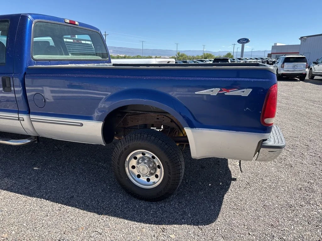 Used 1999 Deep Wedgewood Blue Clearcoat Metallic Ford XL image 14