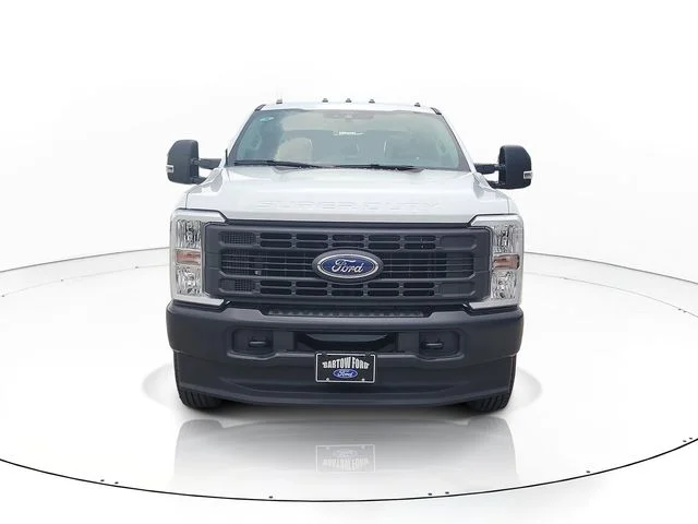 New 2026 Oxford White Ford XL image 2