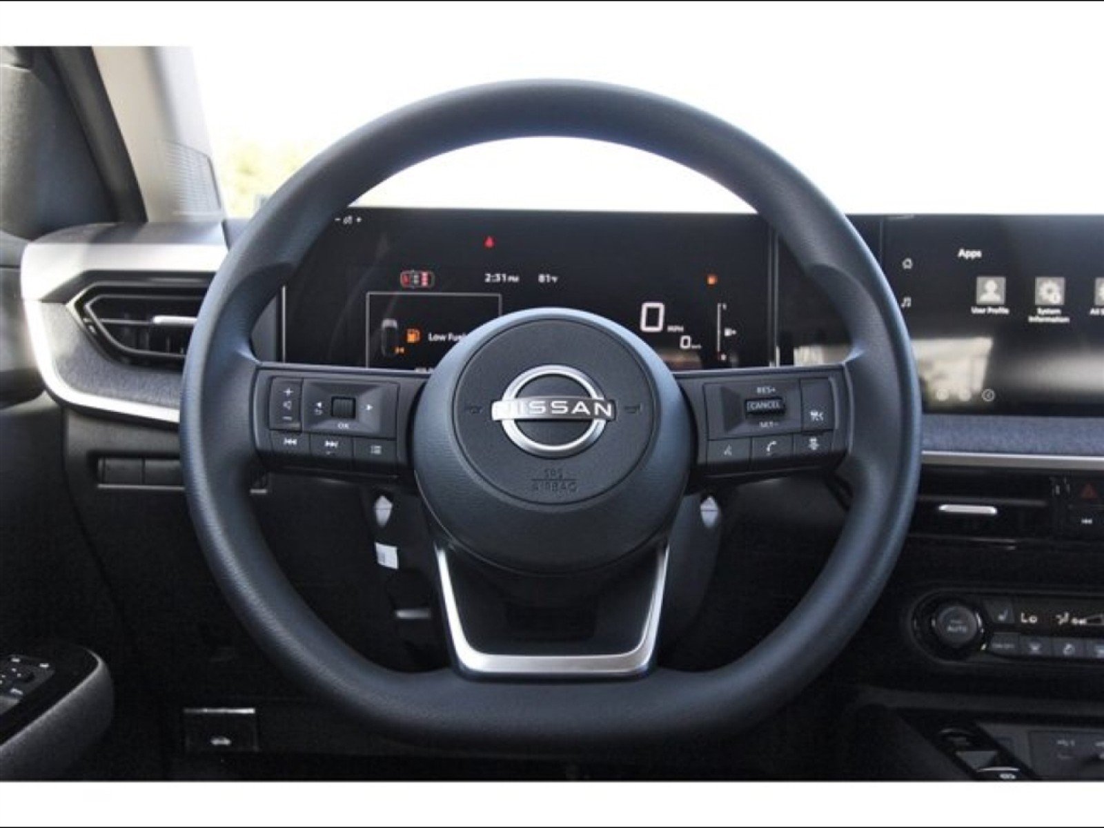 2026 Nissan Kicks SV - 8