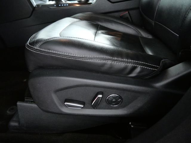 Used 2016 Red Ford Limited image 16