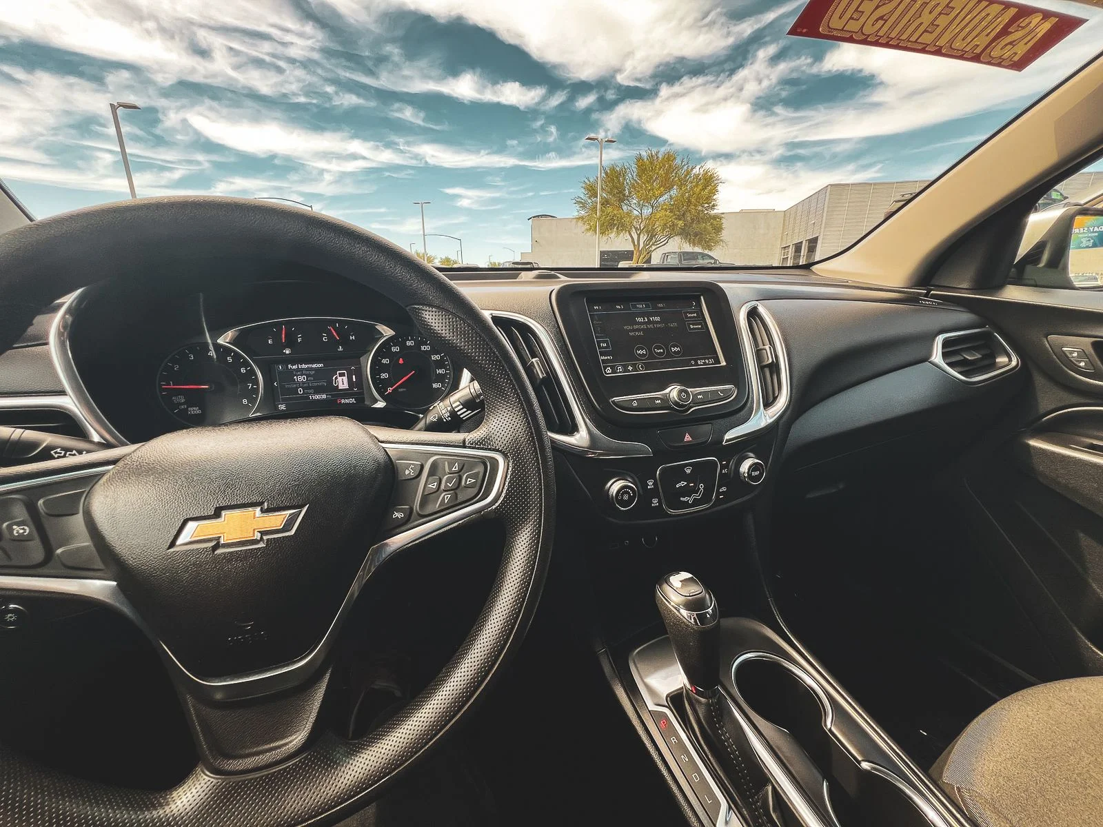 2019 Chevrolet Equinox LT - Photo 18