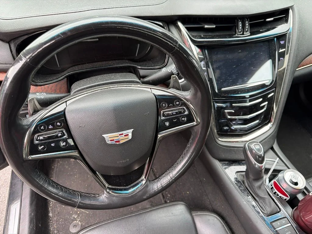 Used 2018 Gray Cadillac 3.6L Luxury image 10